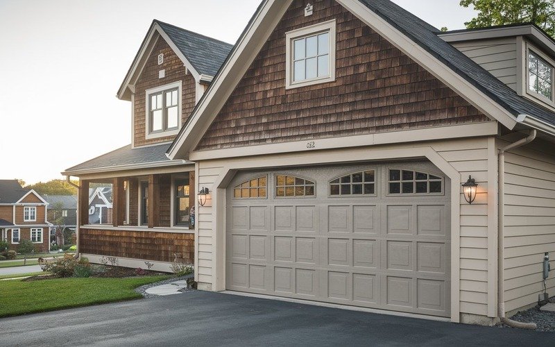 How Long Do Garage Doors Last in Franklin